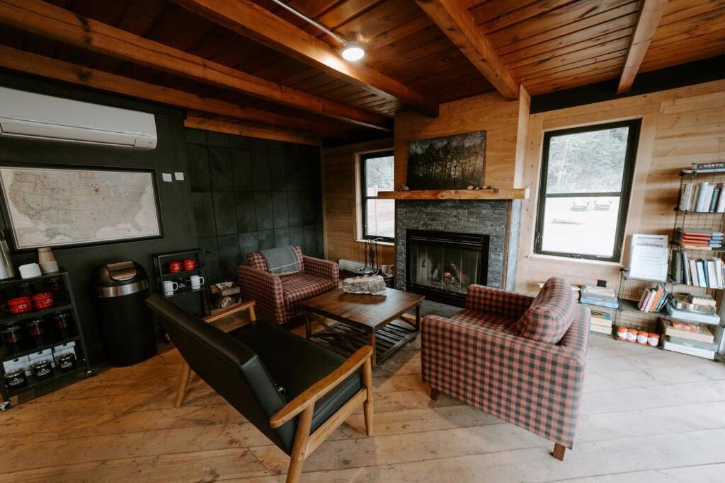 North Shore Camping Company Beaver Bay Exterior foto